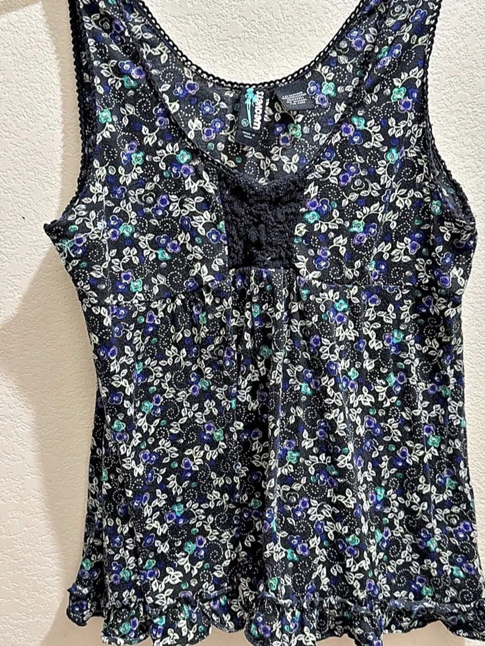 Rue21 Floral tank Top in Black & Blue XL